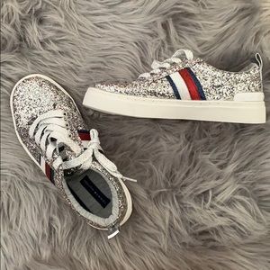✨Brand New✨ Tommy Hilfiger shoes